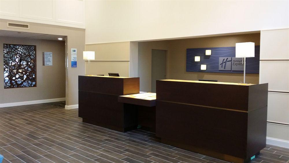 Holiday Inn Express Janesville-I-90 & Us Highway 14 By Ihg Exteriör bild